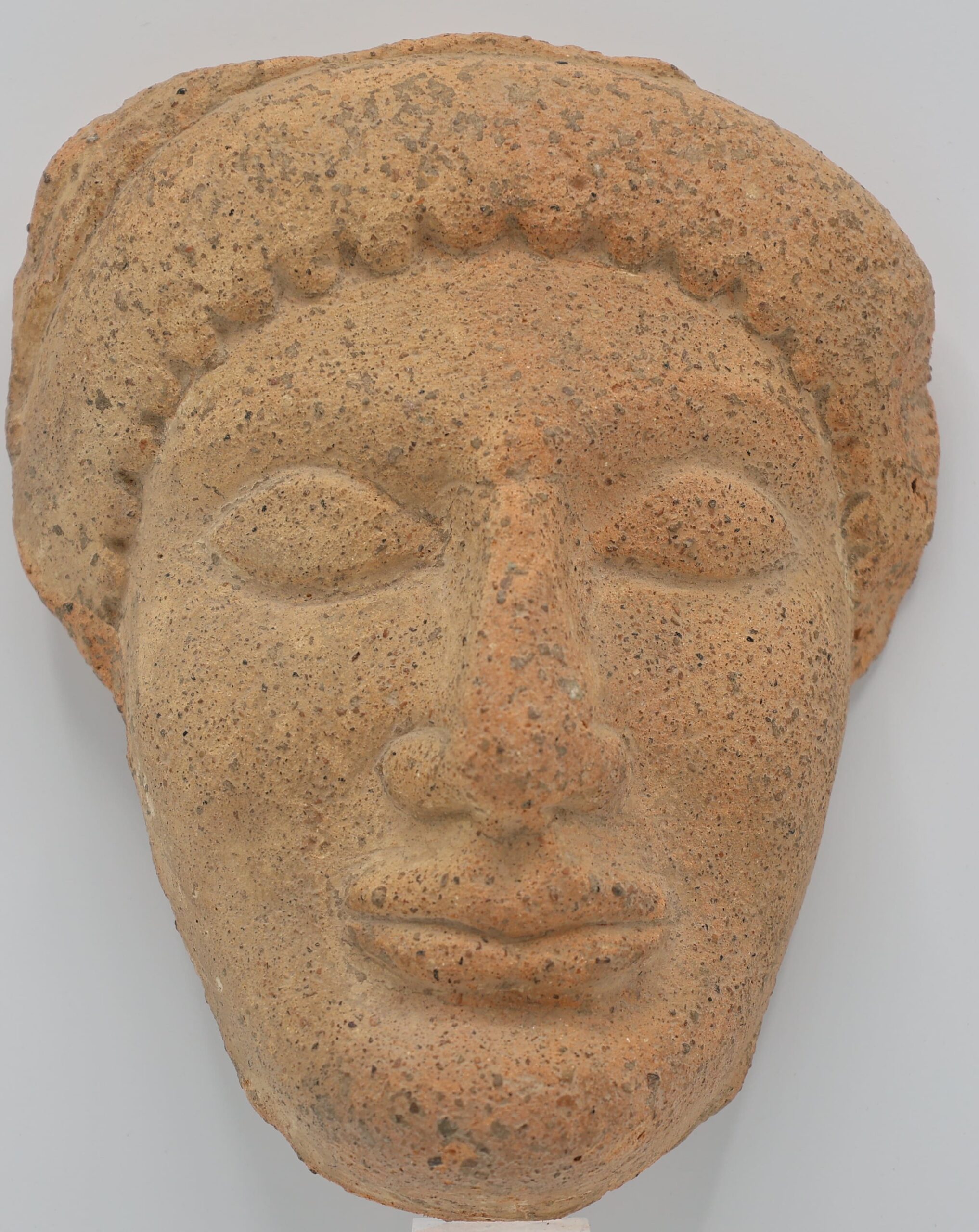 Antefissa-a-testa-femminile-localita-Chiusa-Cima-Valle-fine-VI-secolo-avanti-Cristo